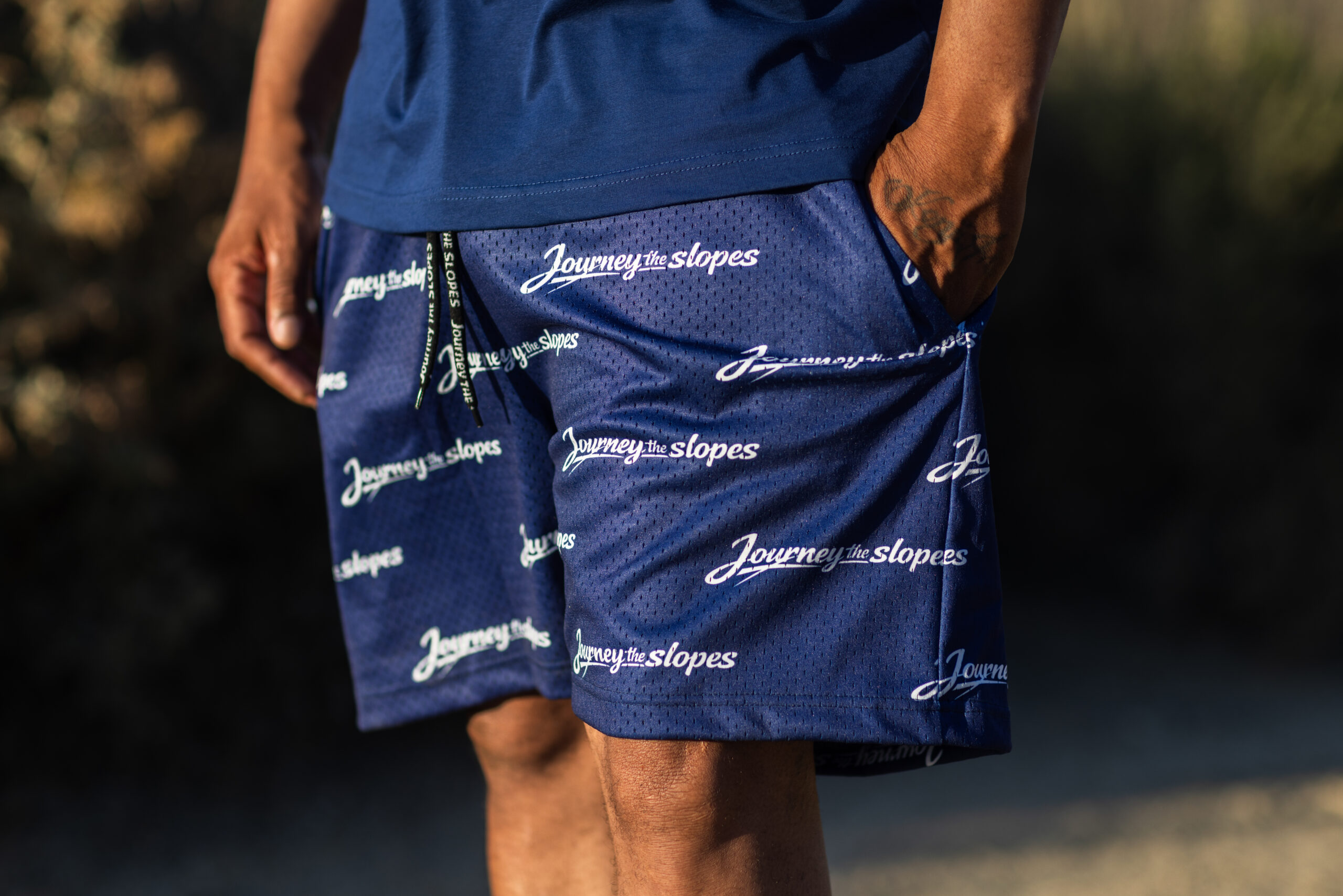 Journey The Slopes Signature Mesh Shorts – Royal Blue